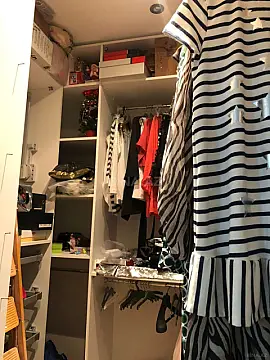 Kirayə verilir 4 otaqlı mənzil 200 m²