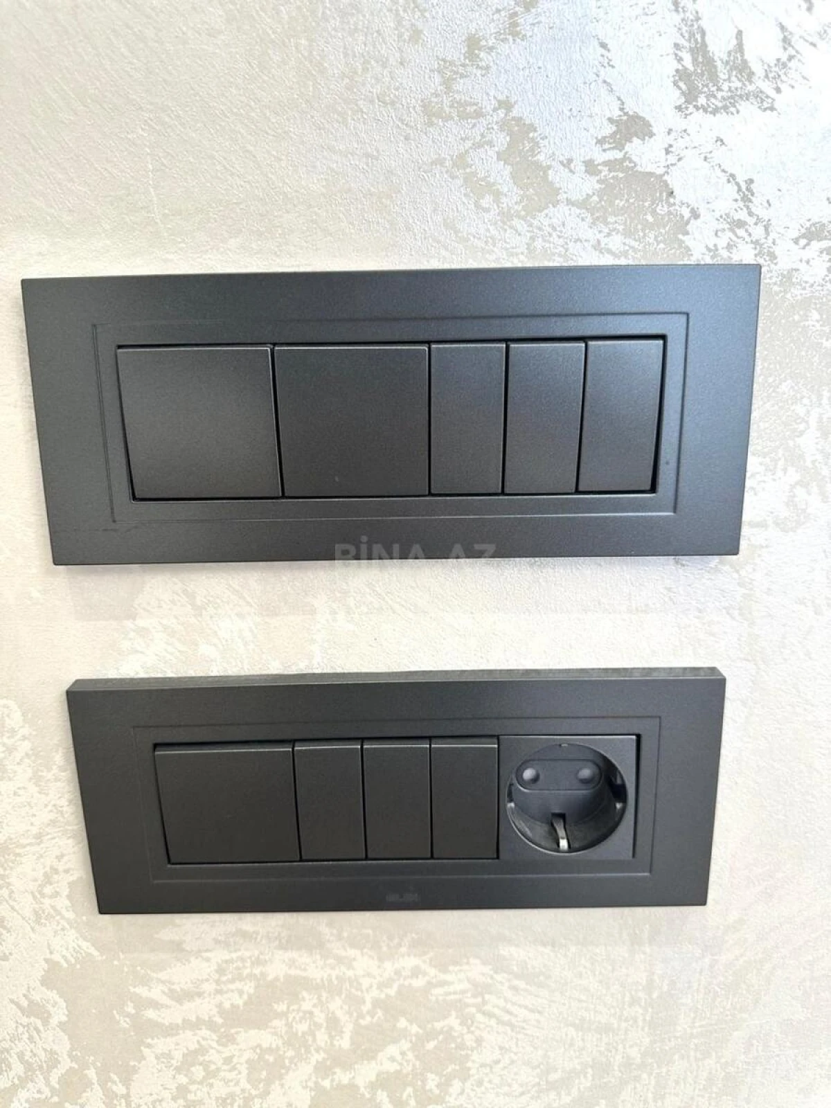 Satılır 3 otaqlı mənzil 115 m²