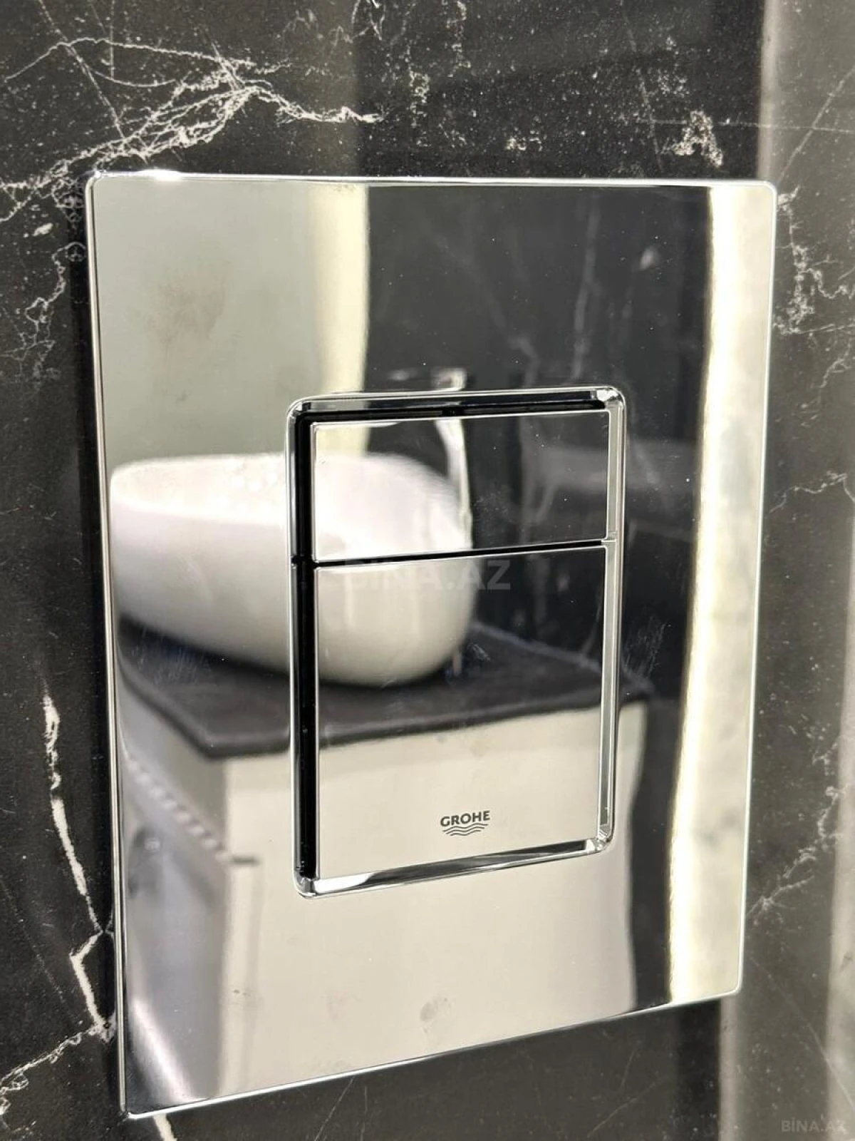 Satılır 3 otaqlı mənzil 115 m²