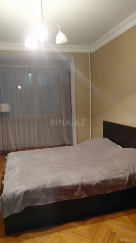 Satılır 3 otaqlı mənzil 90 m²