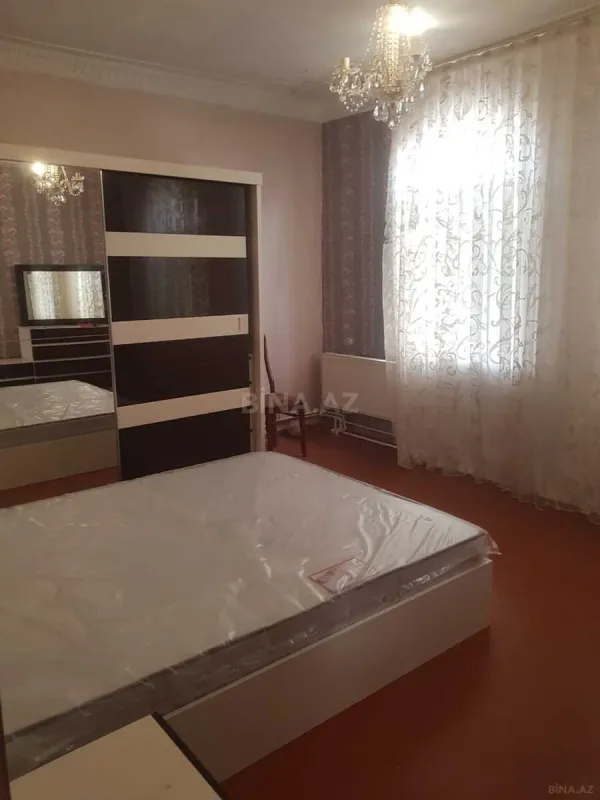 Kirayə verilir 5 otaqlı həyət evi 250 m²