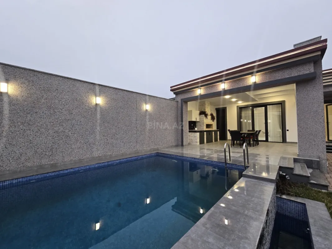 Satılır 4 otaqlı həyət evi 180 m²