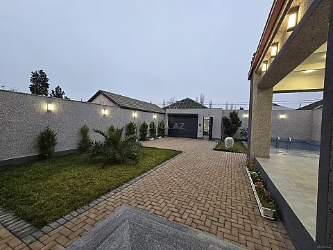 Satılır 4 otaqlı həyət evi 180 m²