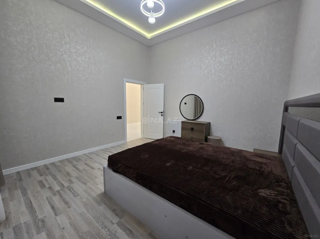 Satılır 4 otaqlı həyət evi 180 m²