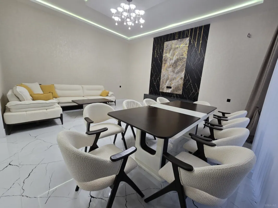 Satılır 4 otaqlı həyət evi 180 m²
