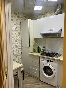Satılır 3 otaqlı mənzil 97 m²