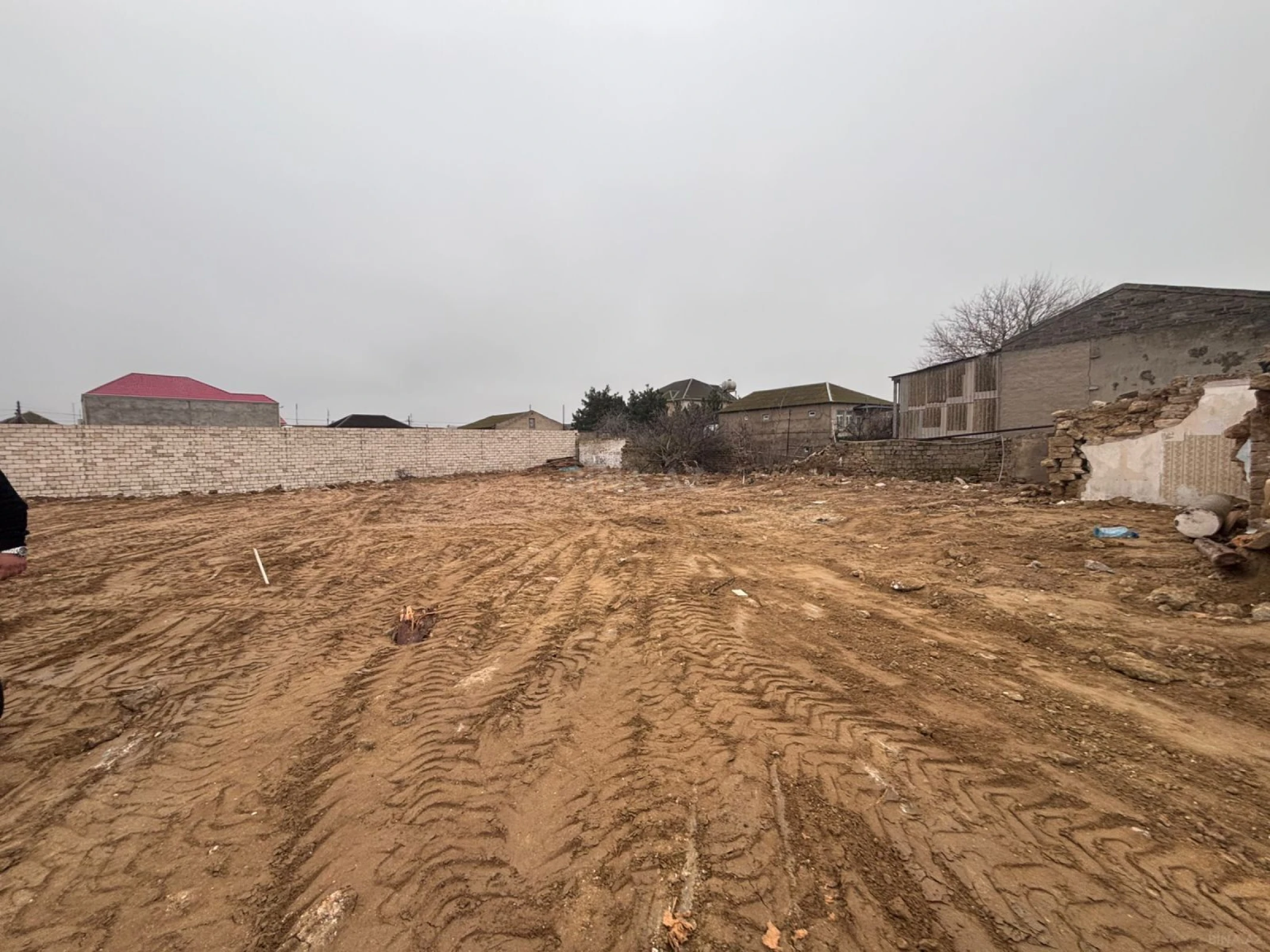 Satılır torpaq sahəsi 2.7 m²