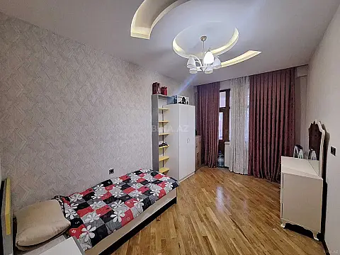 Kirayə verilir 3 otaqlı mənzil 95 m²