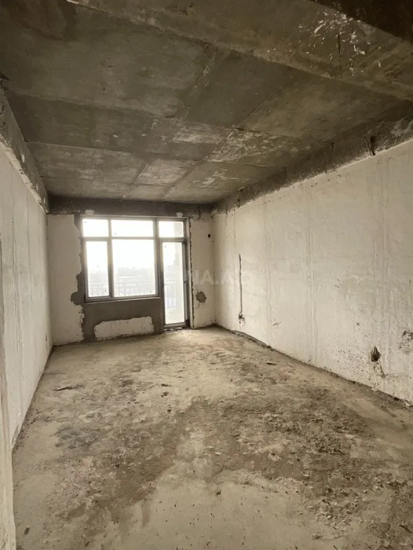 Satılır 3 otaqlı mənzil 170 m²