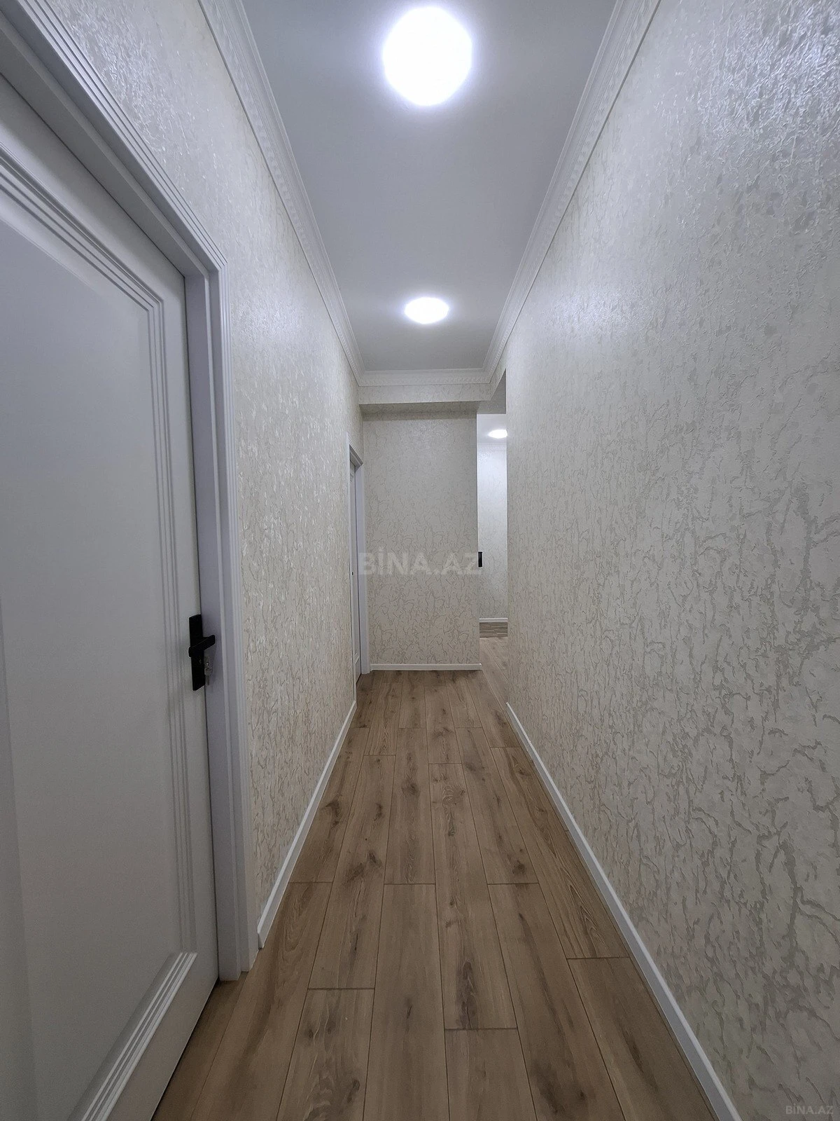 Satılır 3 otaqlı mənzil 88 m²