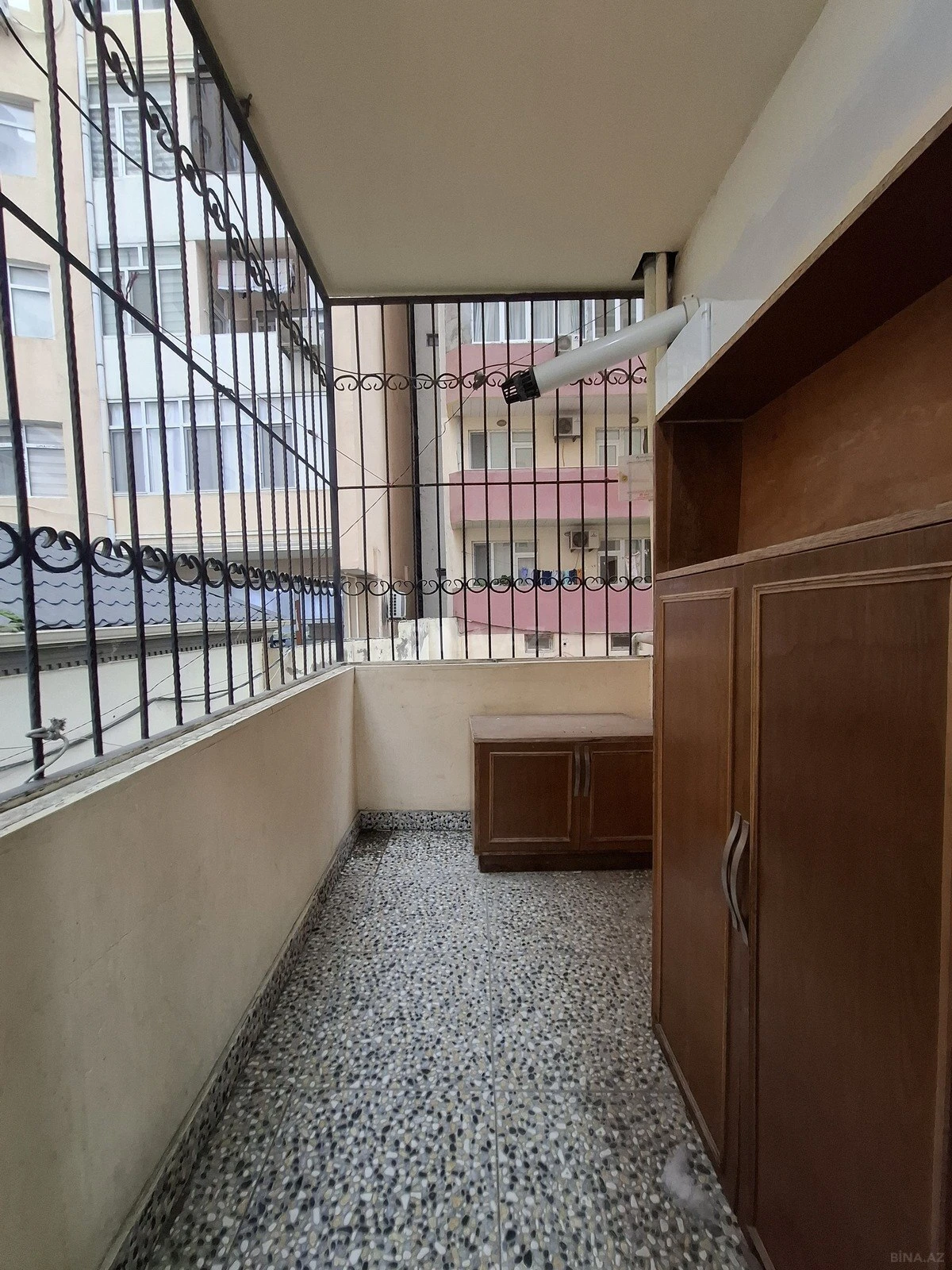 Satılır 3 otaqlı mənzil 88 m²