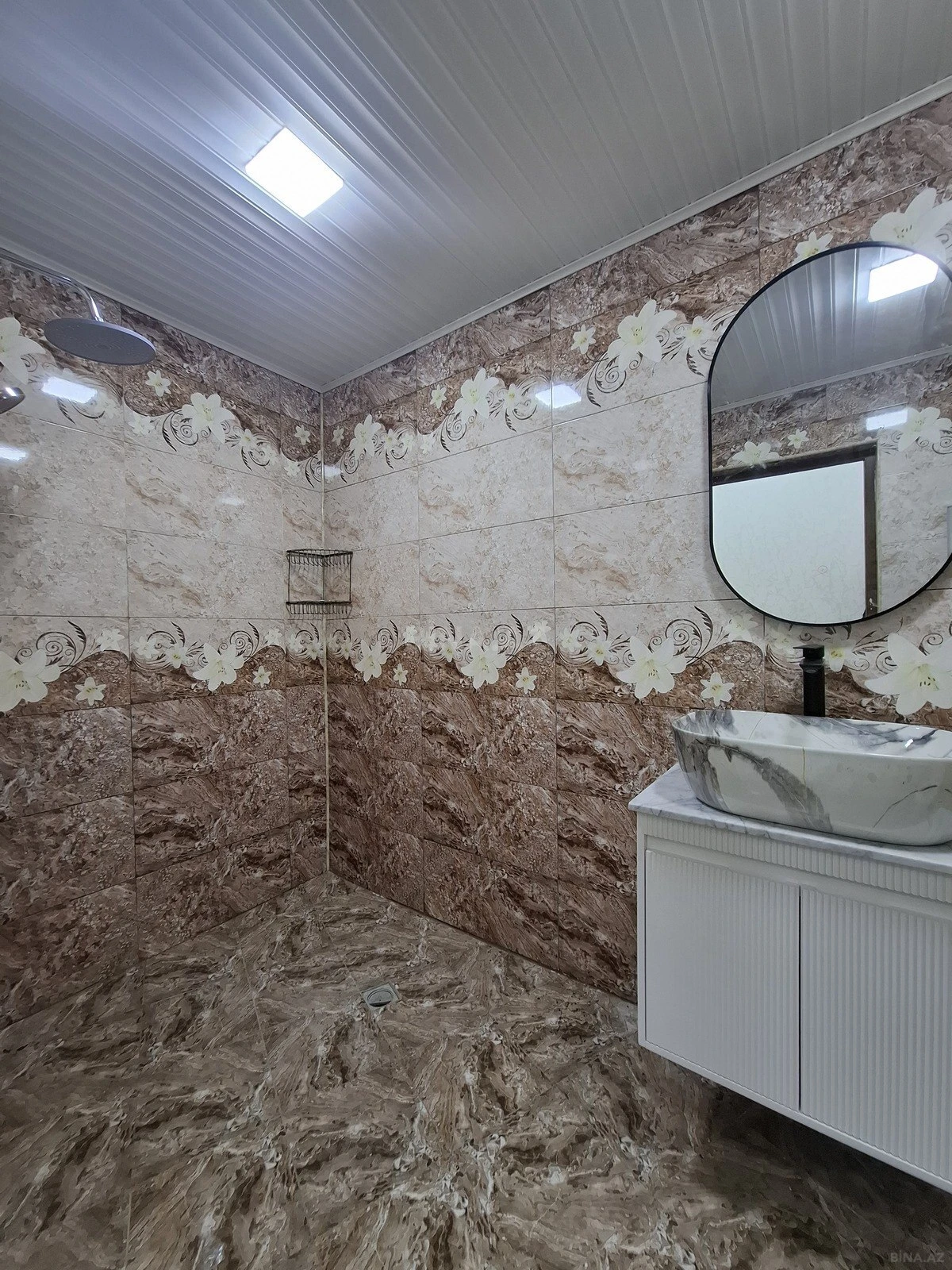 Satılır 3 otaqlı mənzil 88 m²