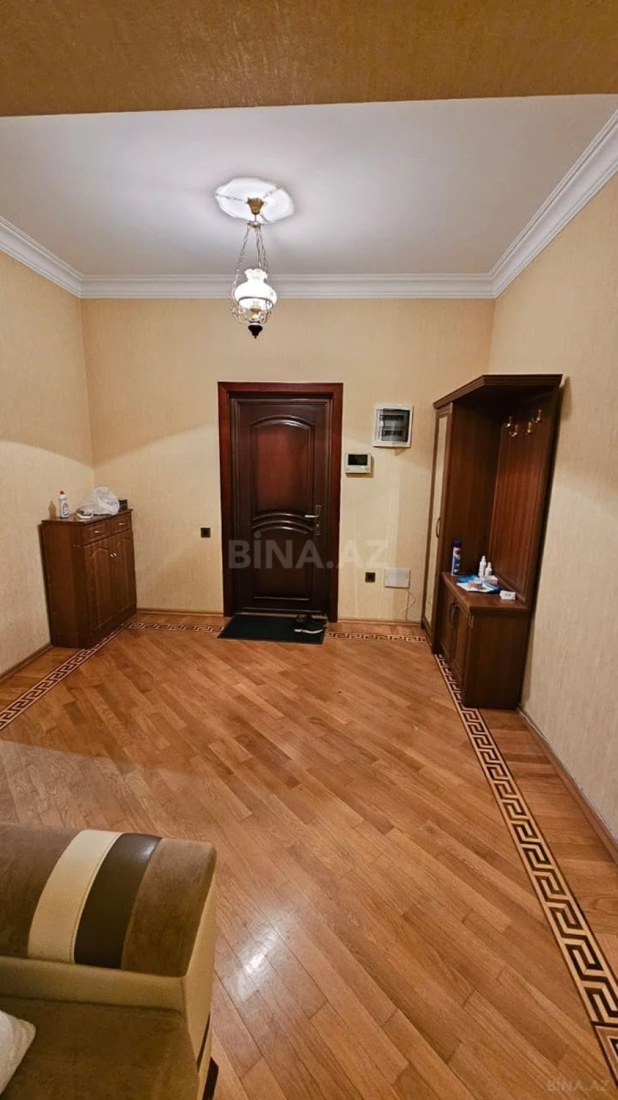 Kirayə verilir 3 otaqlı mənzil 120 m²