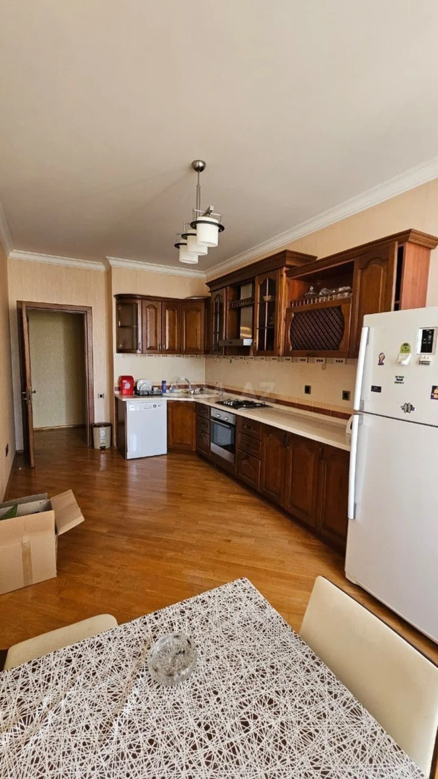 Kirayə verilir 3 otaqlı mənzil 120 m²