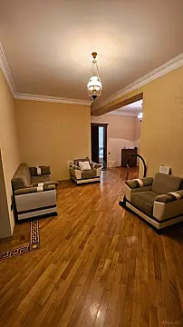 Kirayə verilir 3 otaqlı mənzil 120 m²