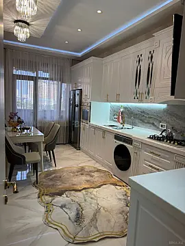 Satılır 3 otaqlı mənzil 130 m² — Bakı, Qaraçuxur 3 otaq 130.00 m²