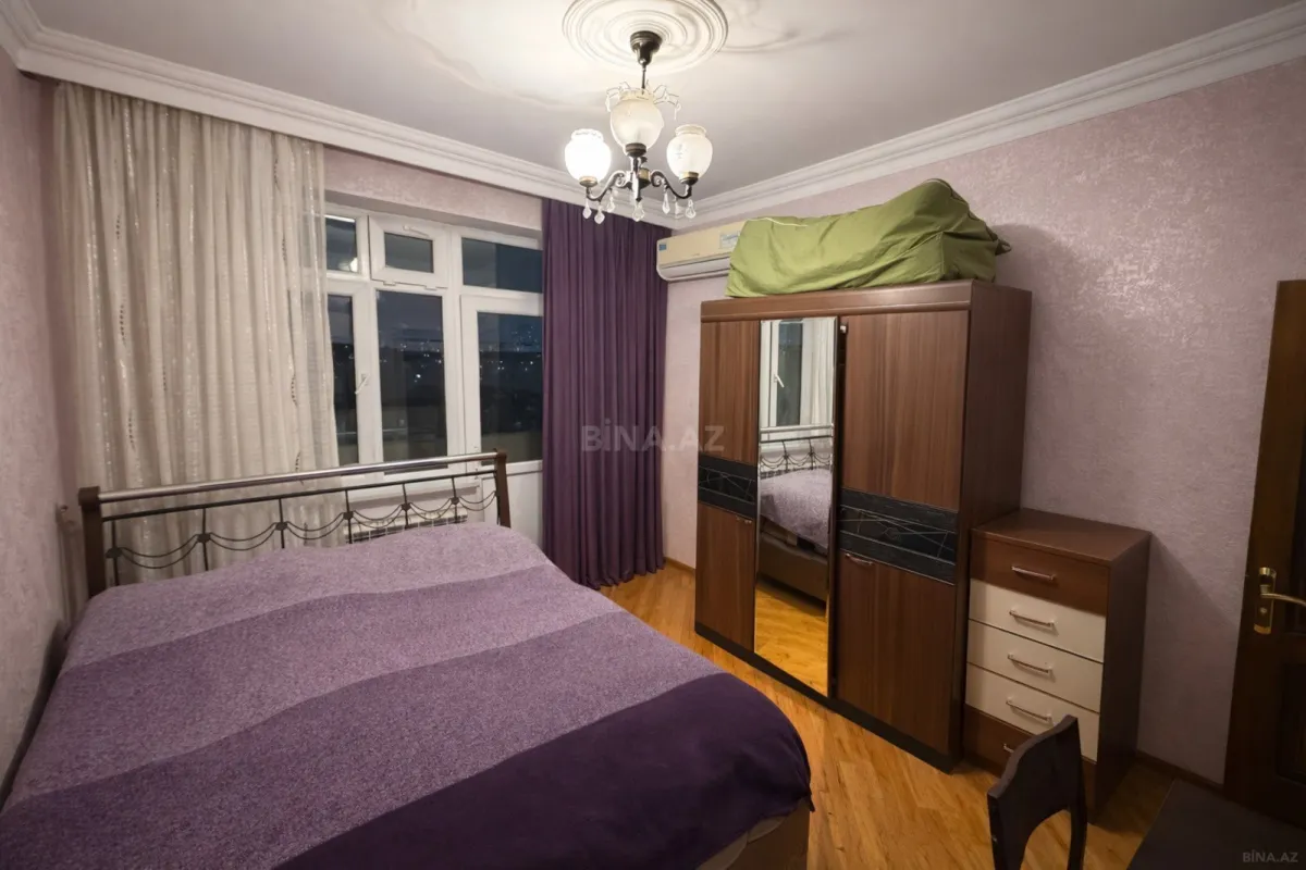 Satılır 2 otaqlı mənzil 63 m²