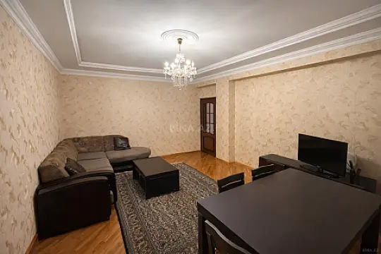 Satılır 2 otaqlı mənzil 63 m²