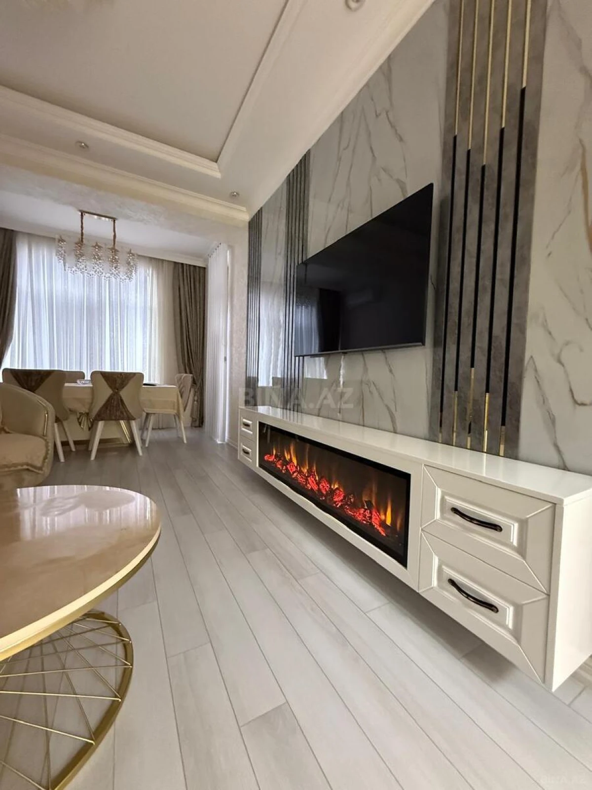 Kirayə verilir 2 otaqlı mənzil 100 m²