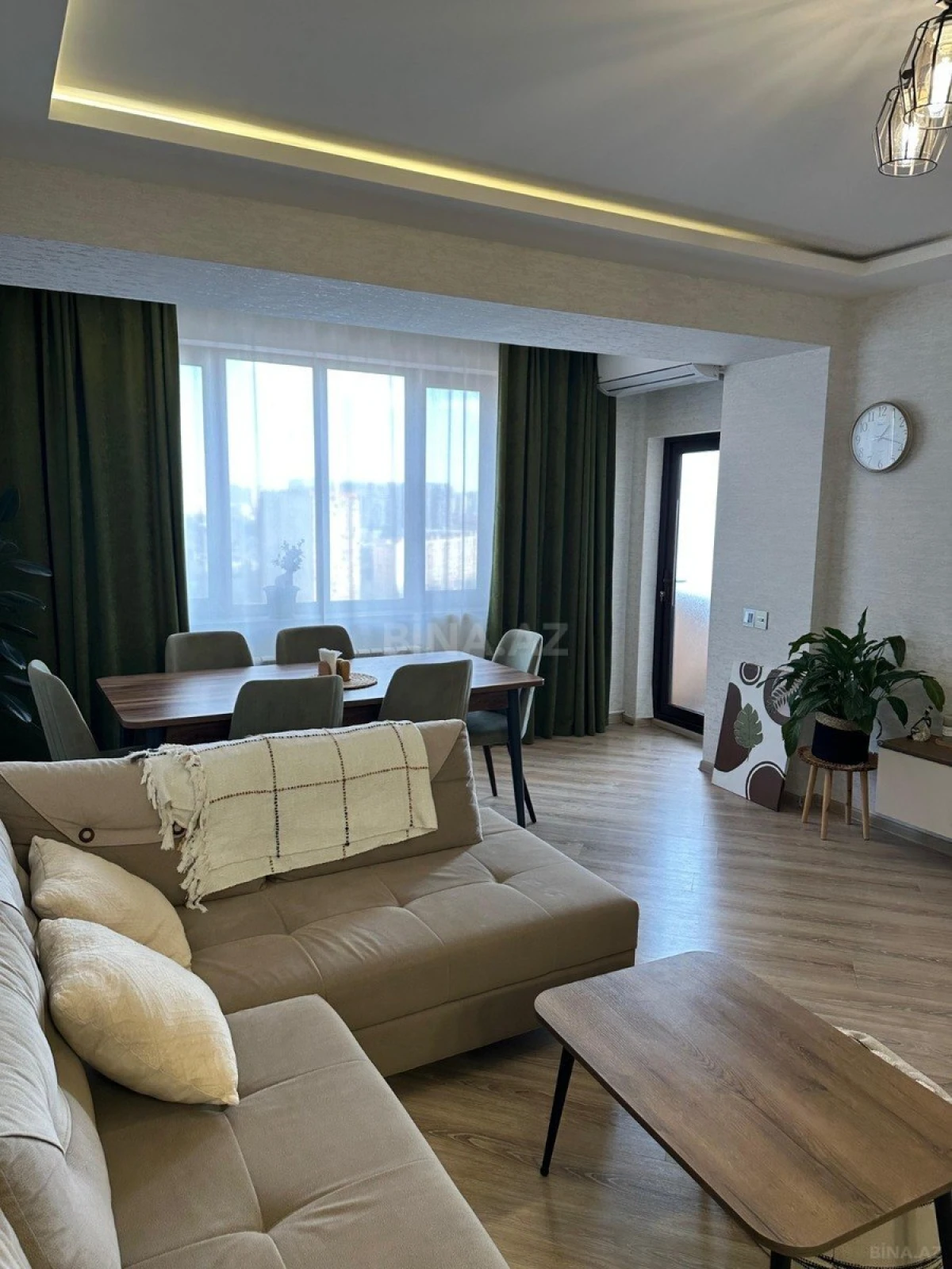 Satılır 3 otaqlı mənzil 70 m²