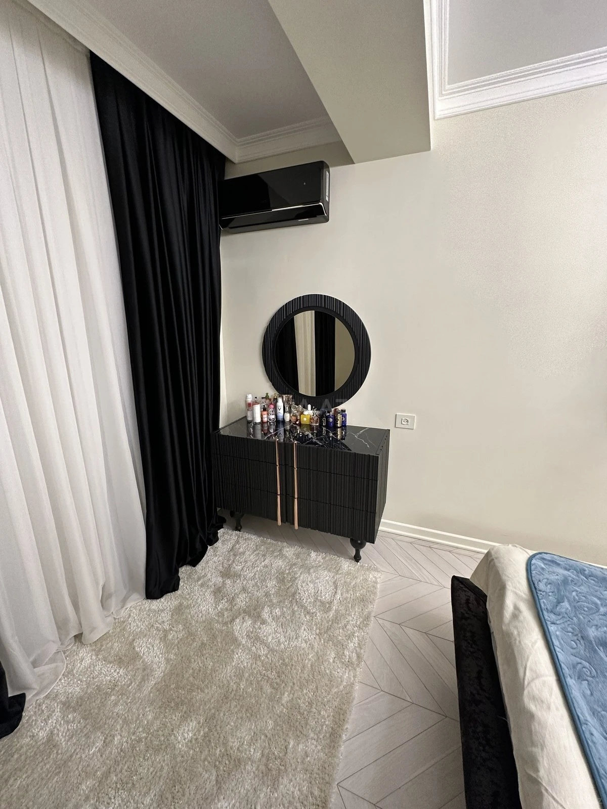 Kirayə verilir 3 otaqlı mənzil 81 m²