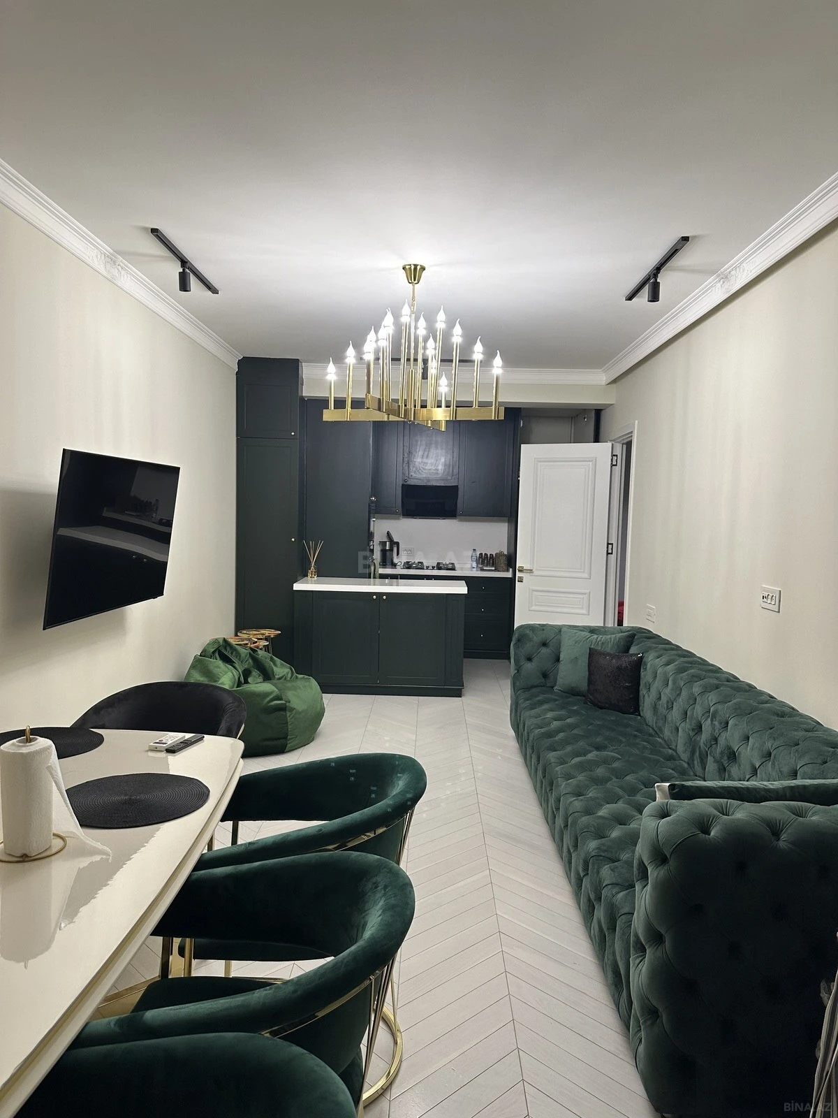 Kirayə verilir 3 otaqlı mənzil 81 m²