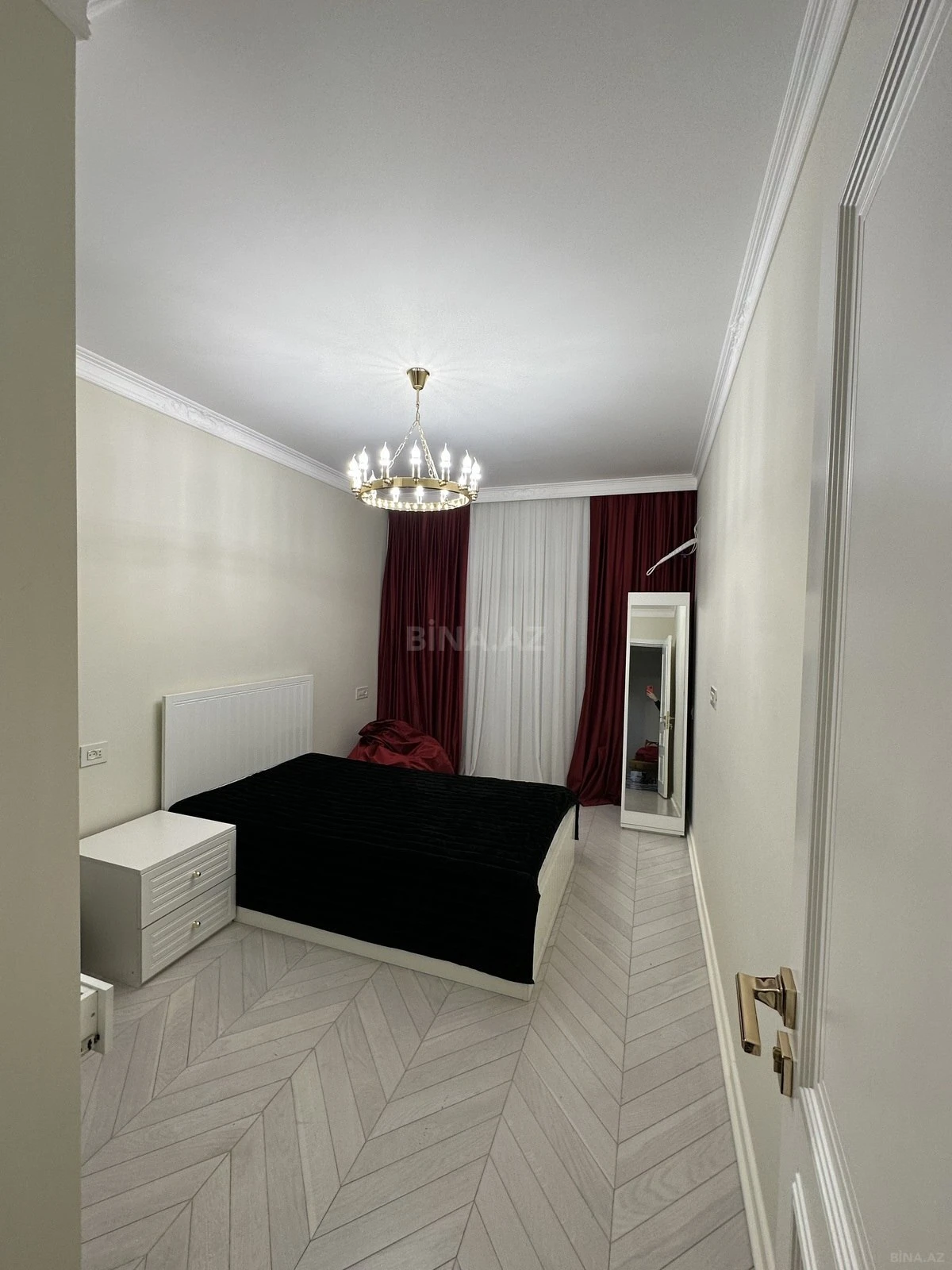 Kirayə verilir 3 otaqlı mənzil 81 m²