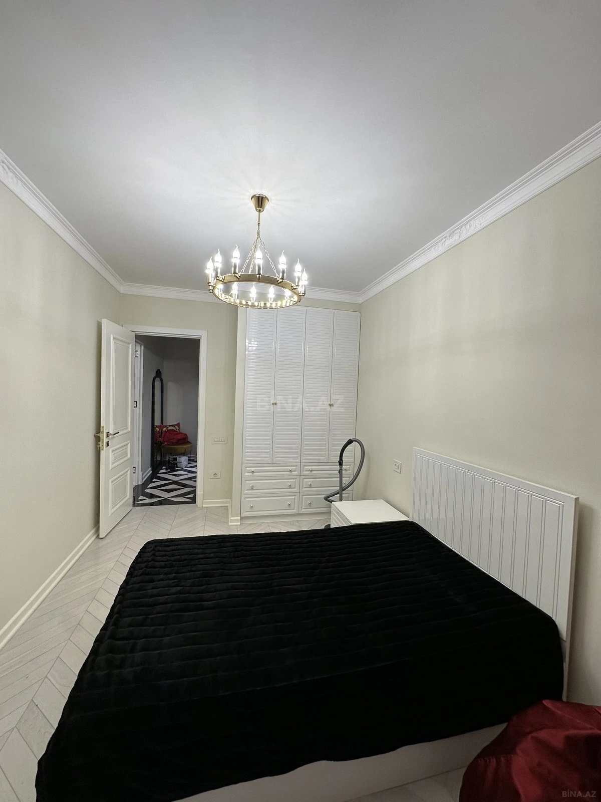 Kirayə verilir 3 otaqlı mənzil 81 m²