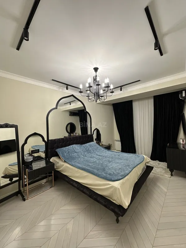 Kirayə verilir 3 otaqlı mənzil 81 m²