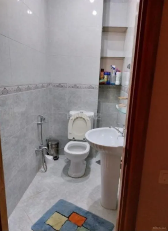 Kirayə verilir 3 otaqlı mənzil 120 m²