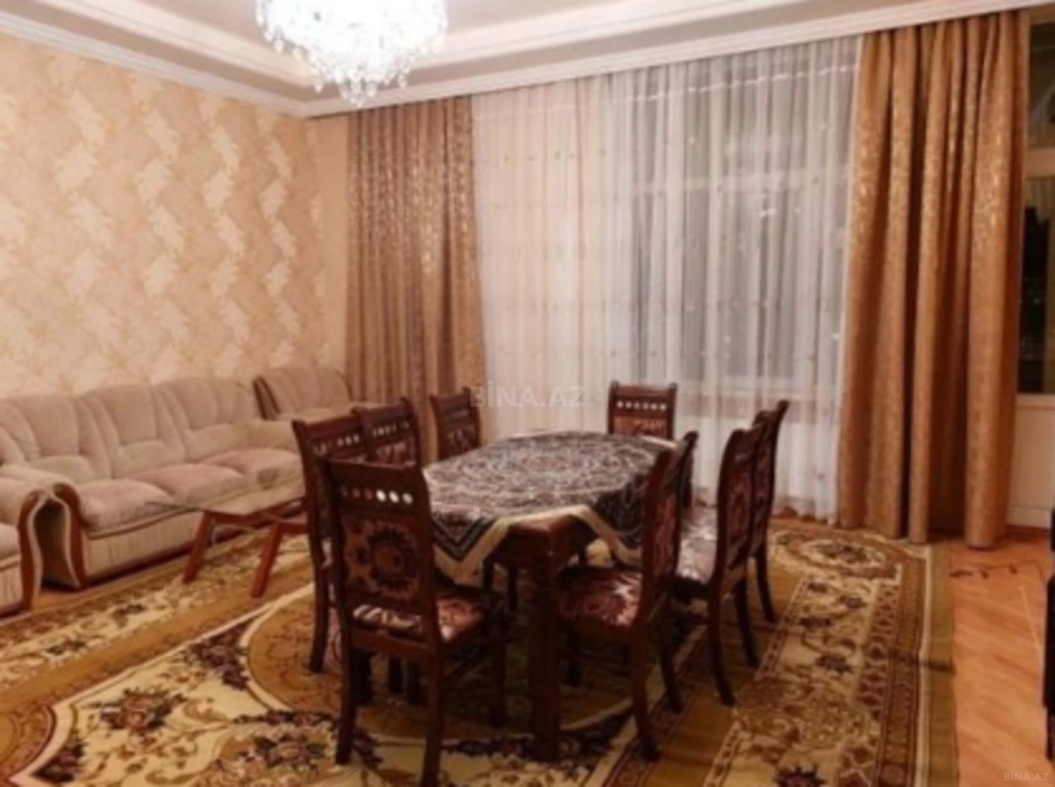 Kirayə verilir 3 otaqlı mənzil 120 m²