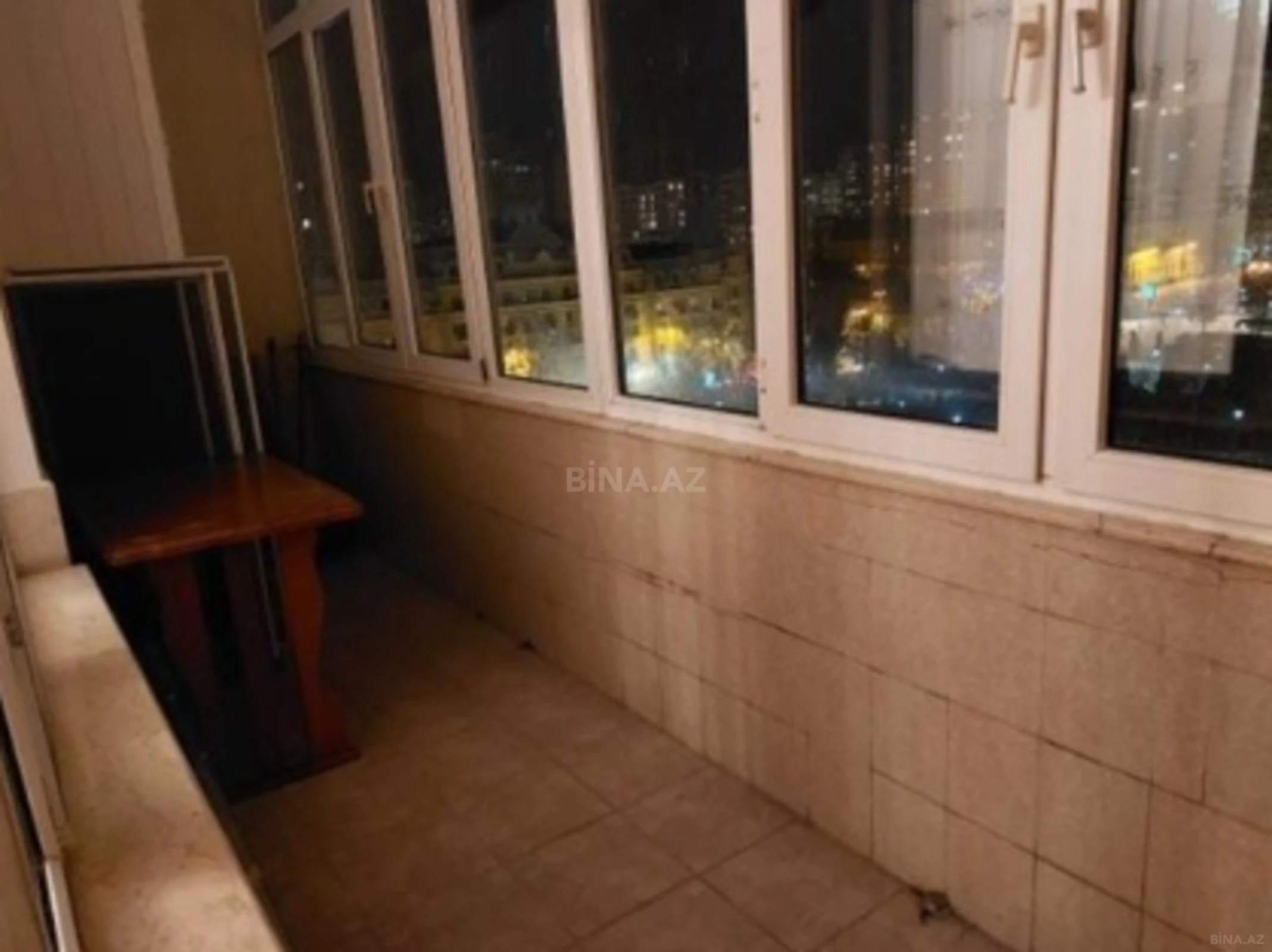 Kirayə verilir 3 otaqlı mənzil 120 m²