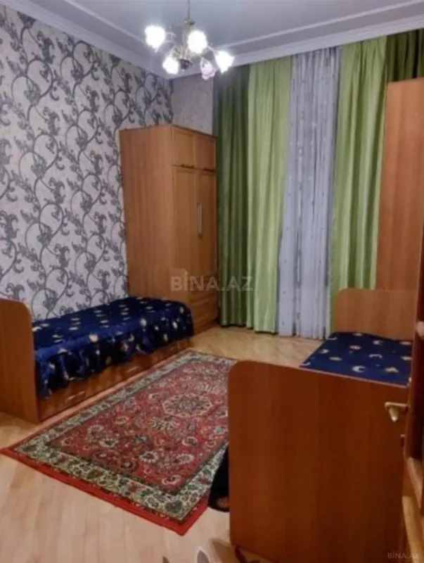 Kirayə verilir 3 otaqlı mənzil 120 m²
