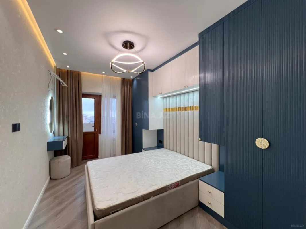 Satılır 2 otaqlı mənzil 67 m²