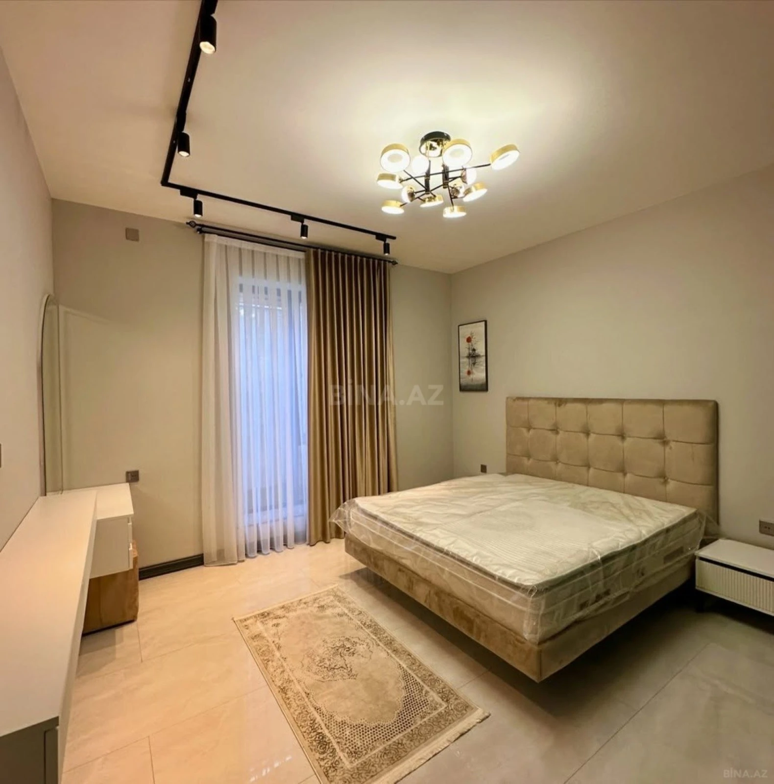 Kirayə verilir 5 otaqlı həyət evi 400 m²