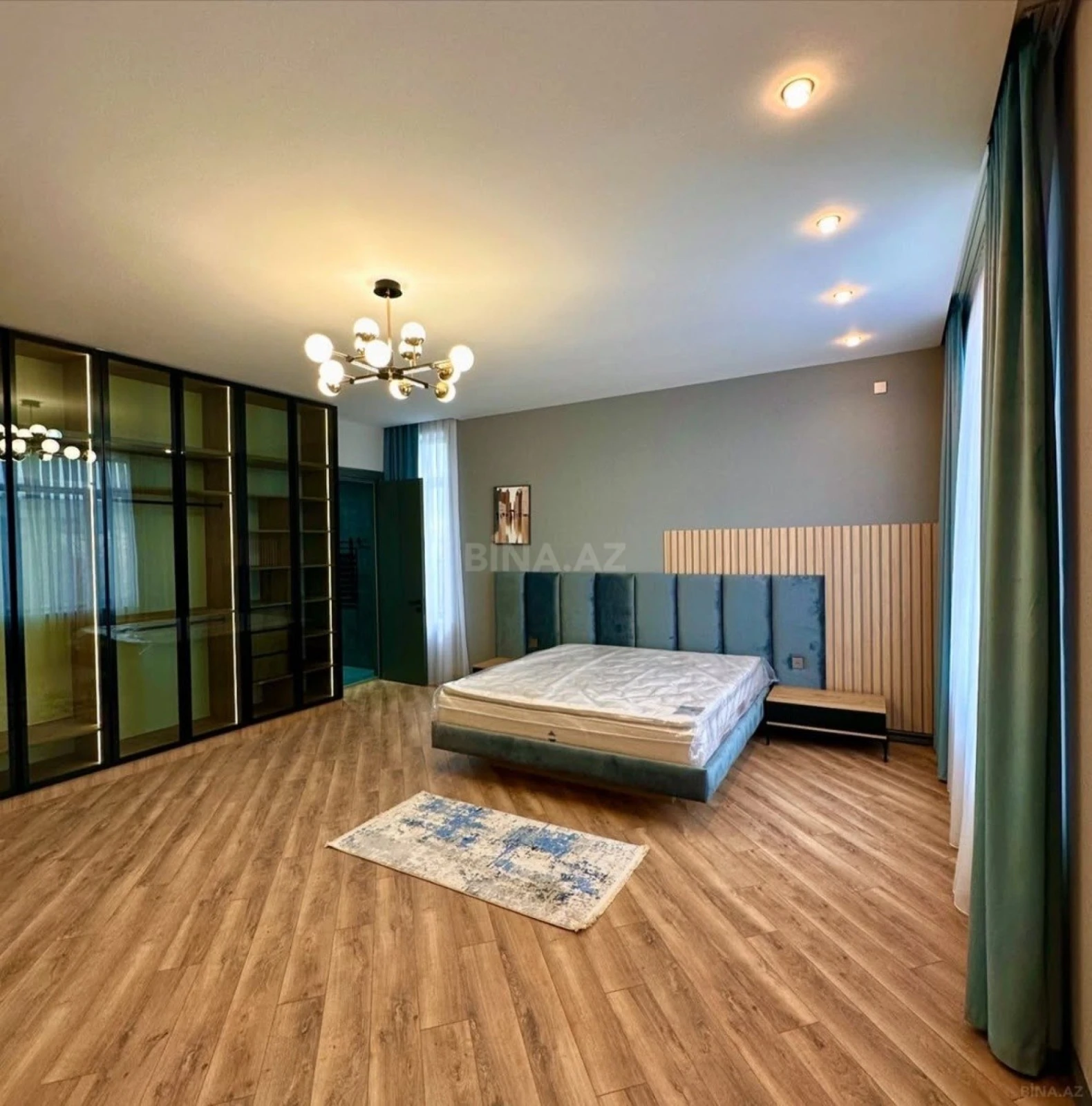 Kirayə verilir 5 otaqlı həyət evi 400 m²