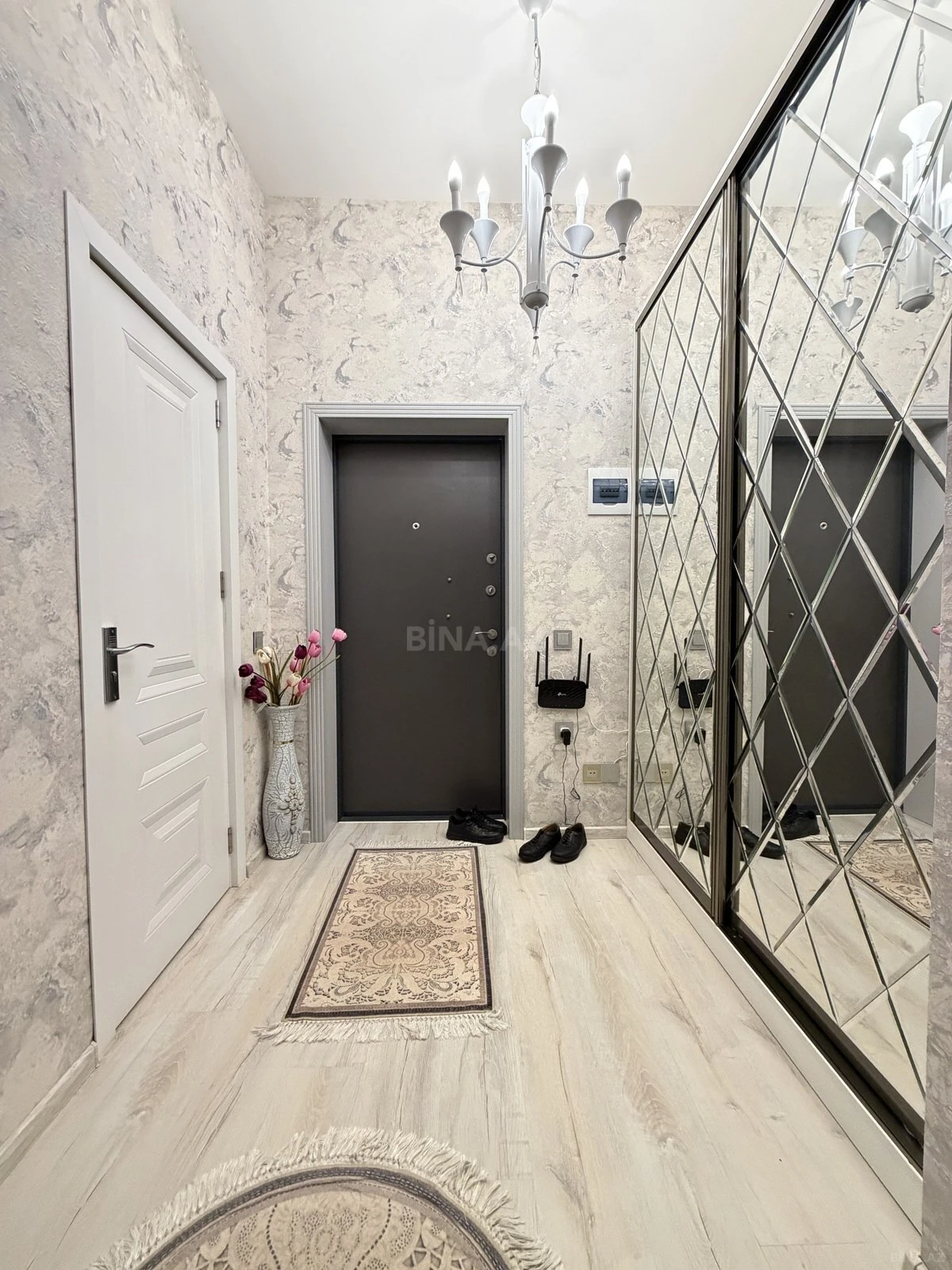 Satılır 1 otaqlı mənzil 43 m²