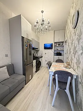 Satılır 1 otaqlı mənzil 43 m²
