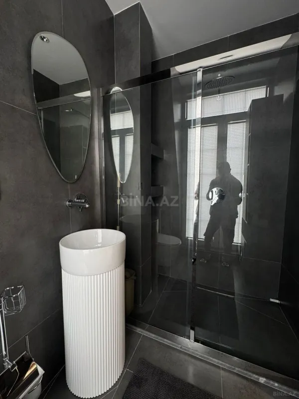 Kirayə verilir 2 otaqlı mənzil 60 m²