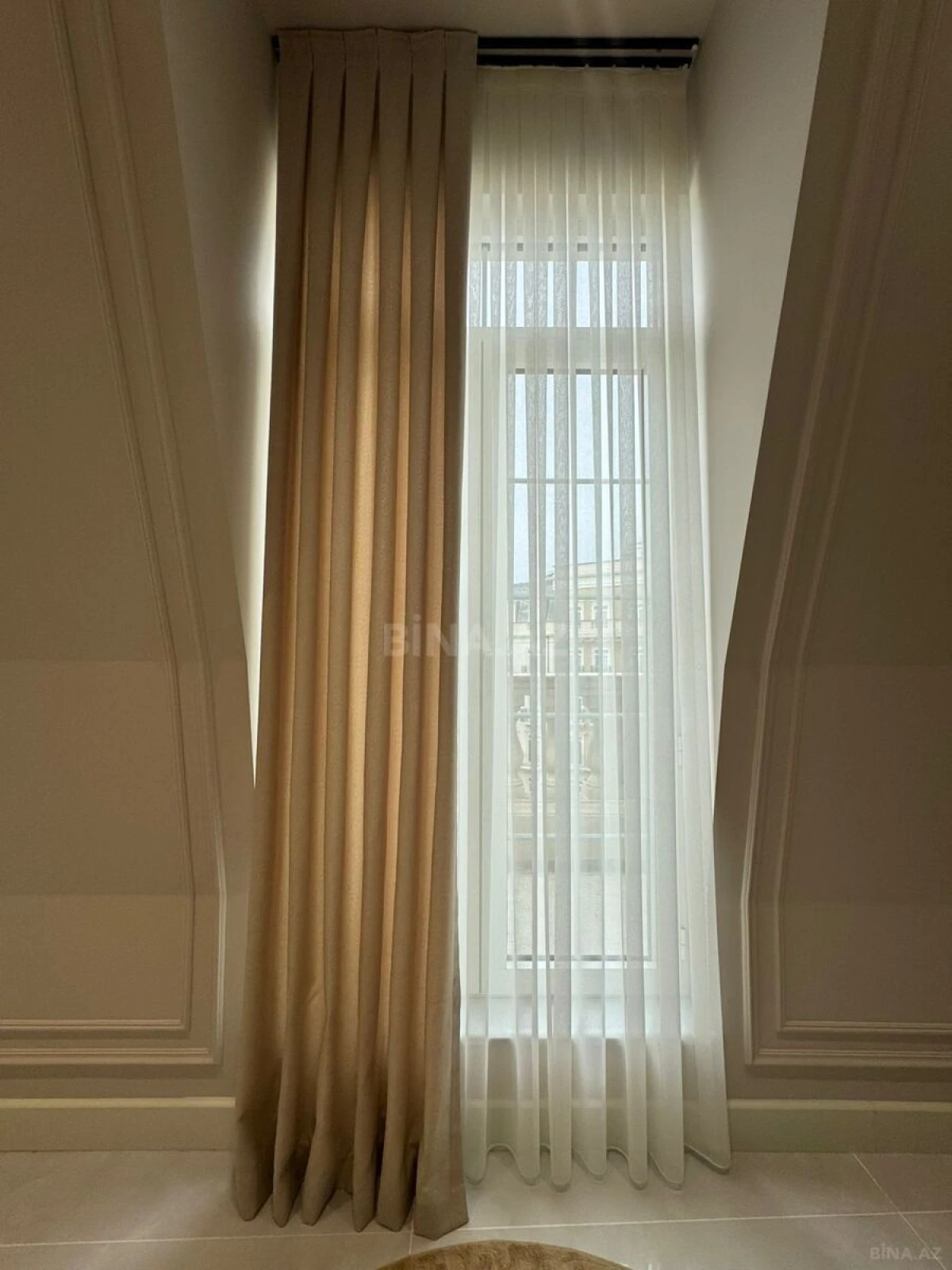 Kirayə verilir 2 otaqlı mənzil 60 m²