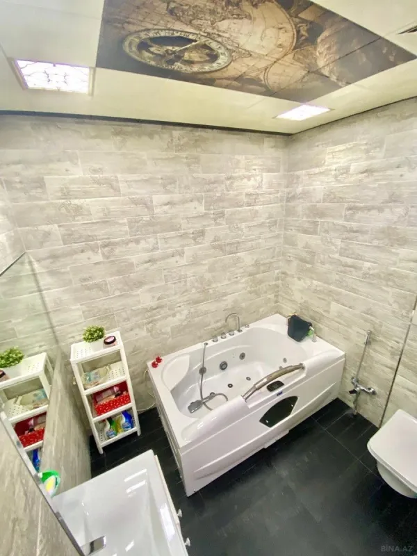 Kirayə verilir 3 otaqlı mənzil 140 m²