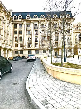 Kirayə verilir 3 otaqlı mənzil 140 m² — Bakı, Bayıl 3 otaq 140.00 m²