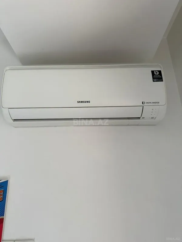 Kirayə verilir 3 otaqlı mənzil 140 m²