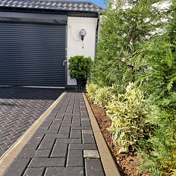 Satılır 7 otaqlı həyət evi 450 m²