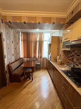 Satılır 3 otaqlı mənzil 86 m²