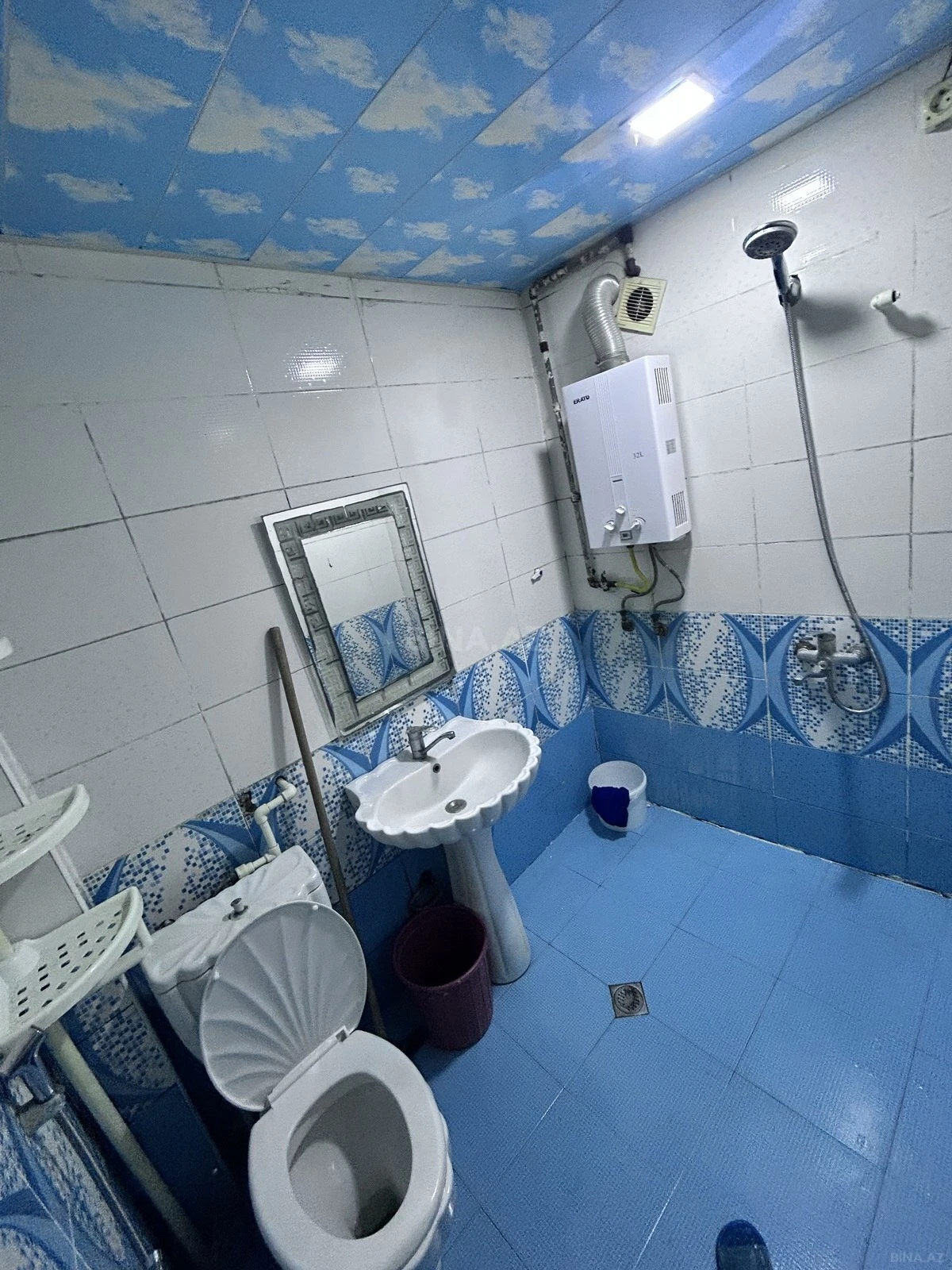 Kirayə verilir 2 otaqlı mənzil 60 m²