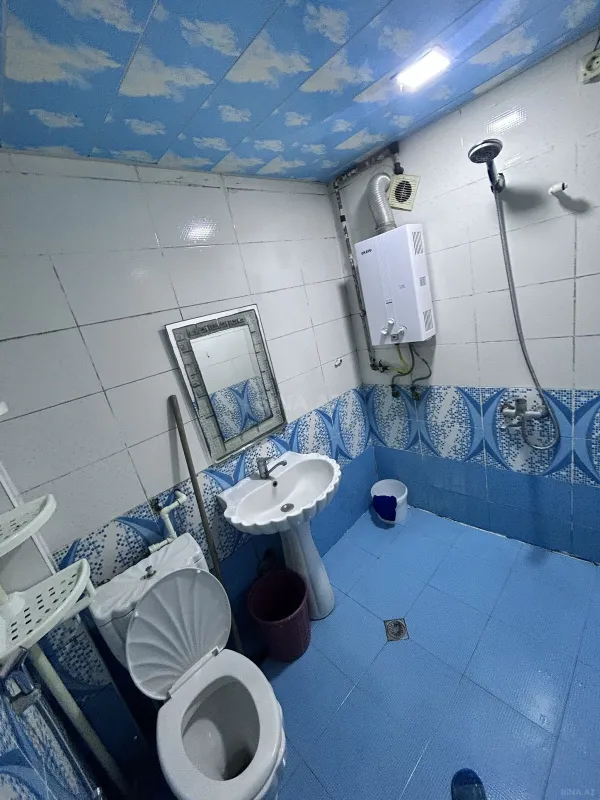 Kirayə verilir 2 otaqlı mənzil 60 m²