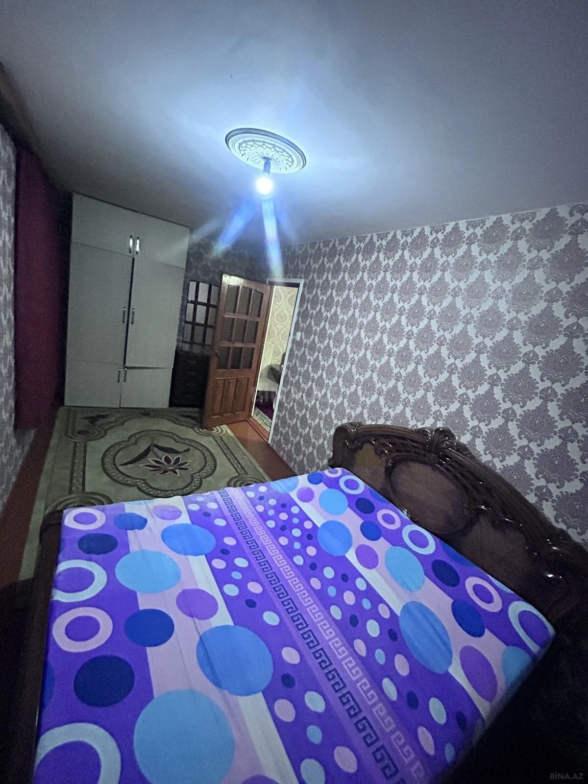 Kirayə verilir 2 otaqlı mənzil 60 m²