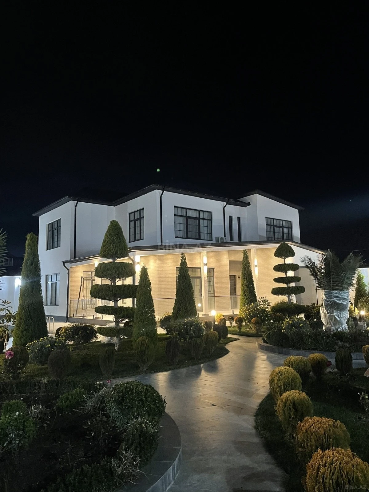 Kirayə verilir 5 otaqlı həyət evi 100 m²