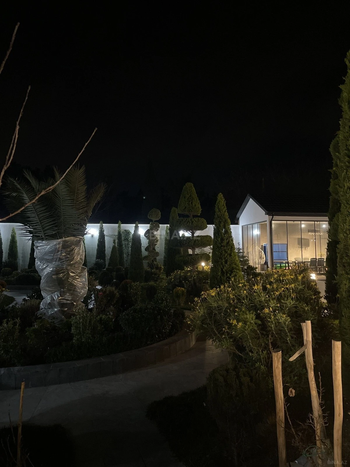 Kirayə verilir 5 otaqlı həyət evi 100 m²